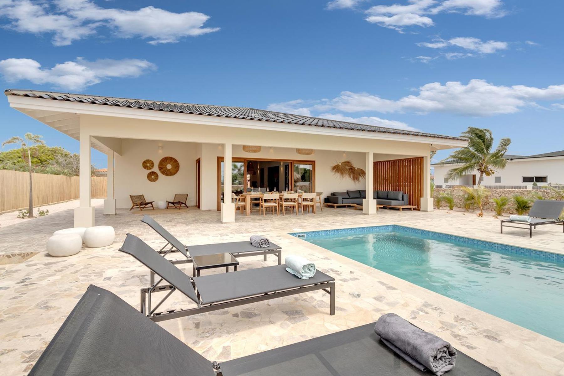 Casa Madera With Large Garden And Private Pool Villa Kralendijk  Exterior photo