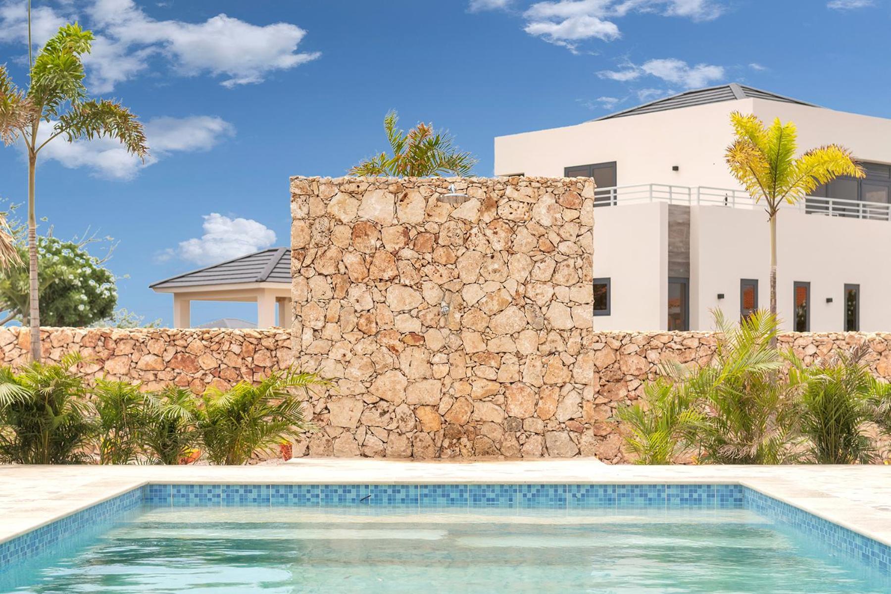 Casa Madera With Large Garden And Private Pool Villa Kralendijk  Exterior photo
