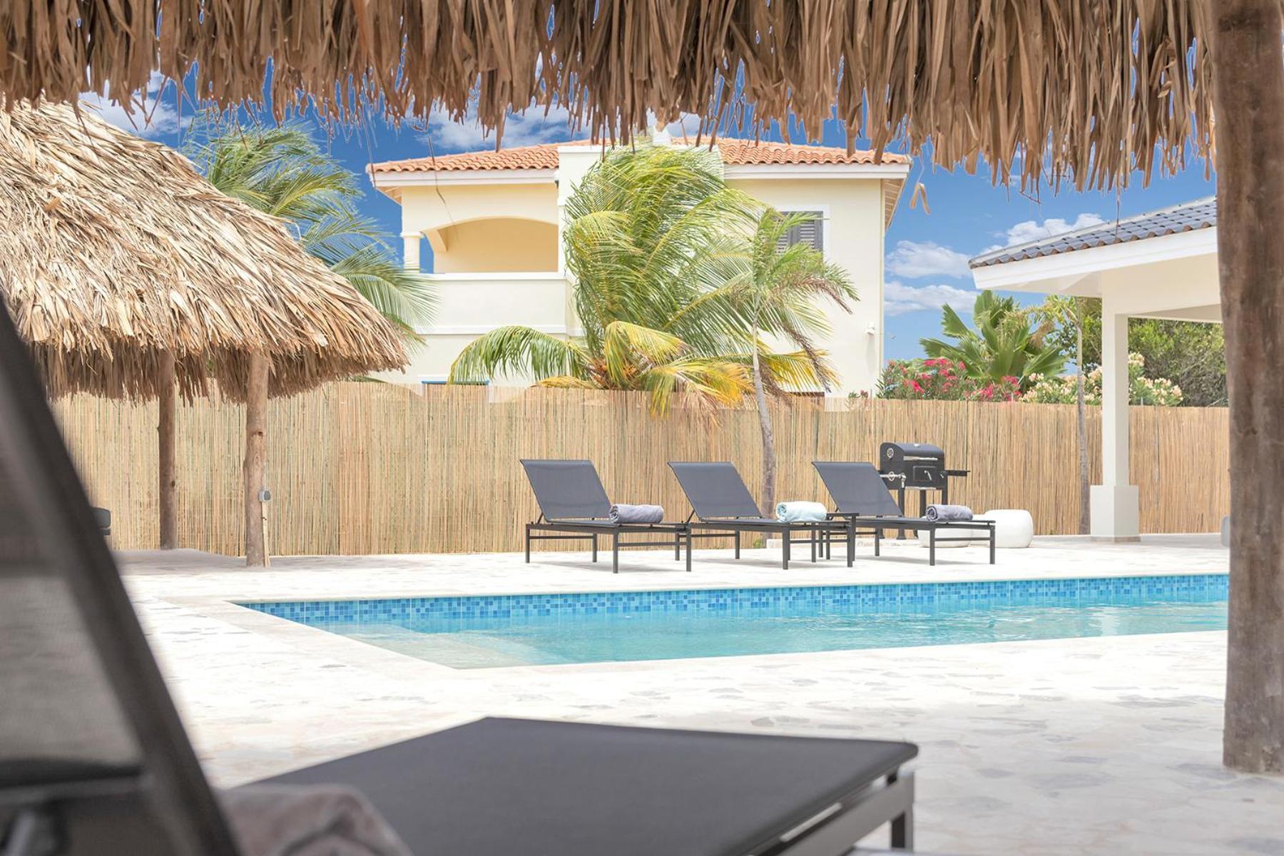 Casa Madera With Large Garden And Private Pool Villa Kralendijk  Exterior photo